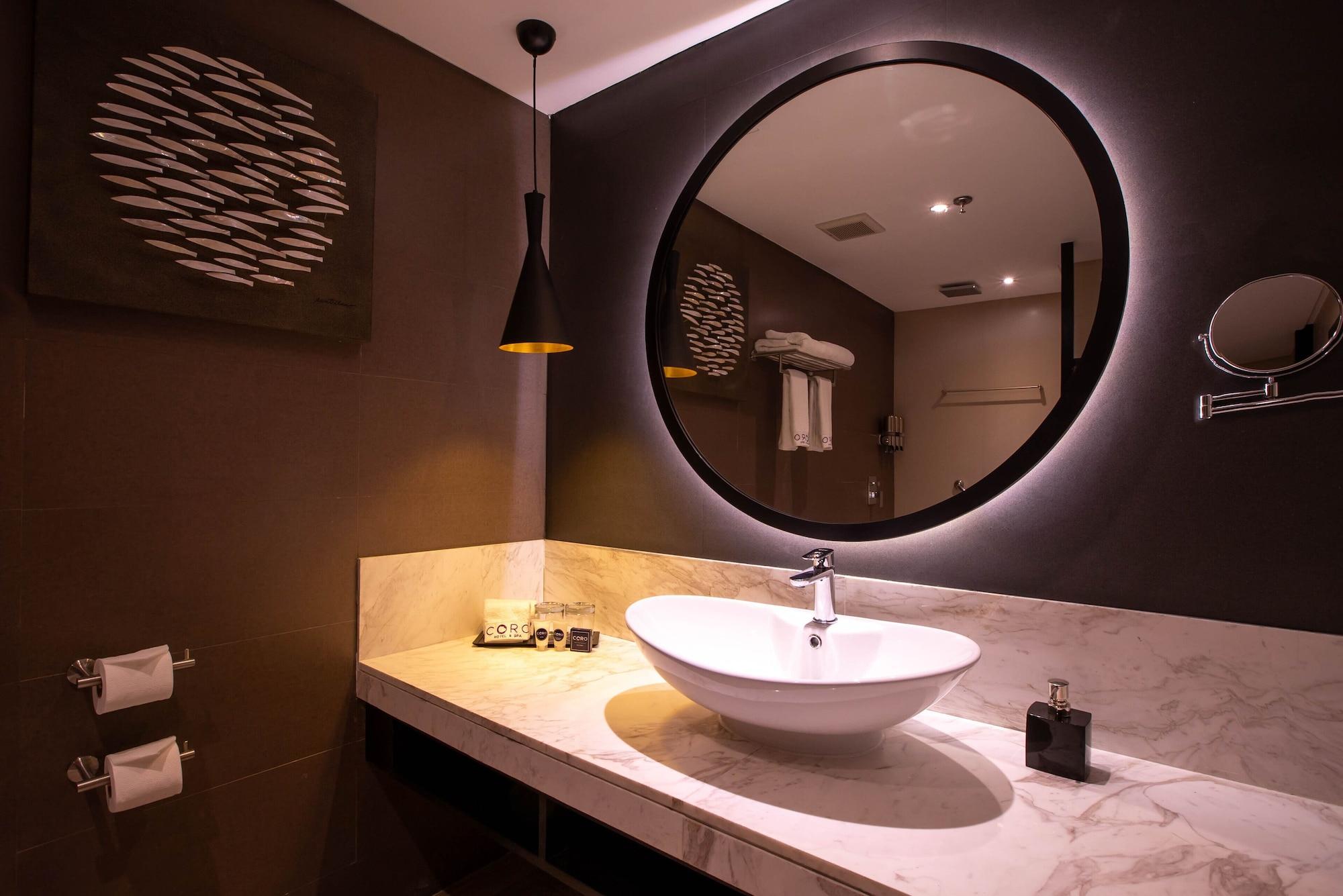 Coro Hotel Makati City Ngoại thất bức ảnh