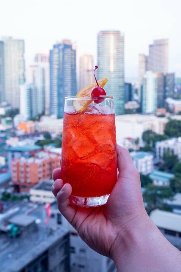 Coro Hotel Makati City Ngoại thất bức ảnh